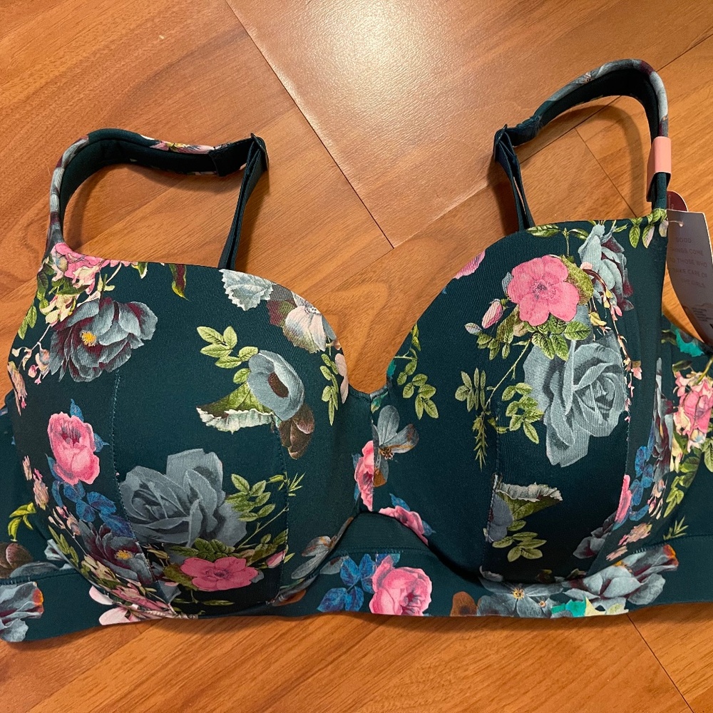 NWT Lane Bryant Cacique Bra